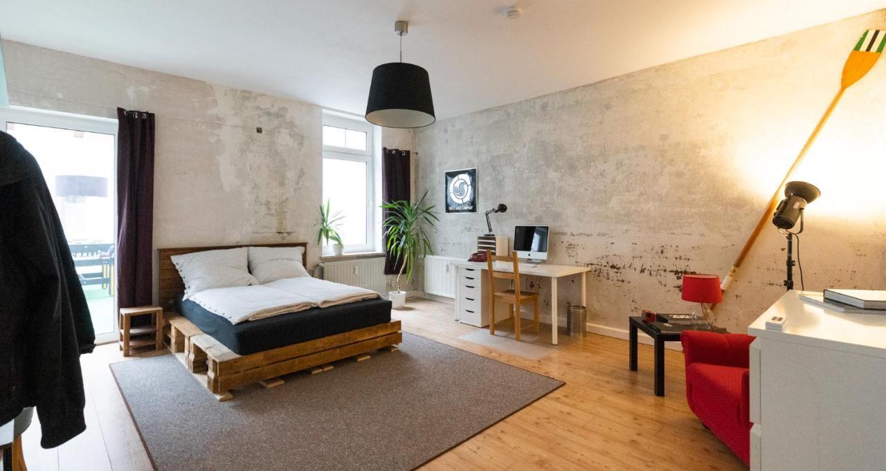 230 M2 Loft Mit Eigenem Wintergarten Mit Tischtennis & Dart, Kostenloser Parkplatz Erfurt Eksteriør billede