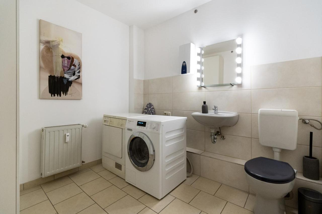 230 M2 Loft Mit Eigenem Wintergarten Mit Tischtennis & Dart, Kostenloser Parkplatz Erfurt Eksteriør billede